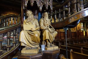 예언자 성 에제키엘과 성 예레미야_by Louis-Philippe Hebert_photo by Guilhem Vellut_in the Basilica of Notre-Dame in Montreal of Quebec_Canada.jpg